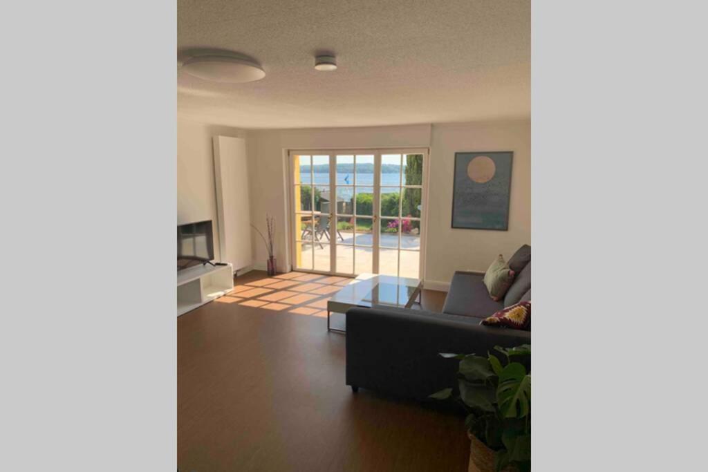 Traumhafter Seeblick Mit Grosser Terrasse Pogeez Extérieur photo